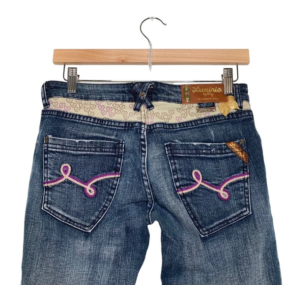 Luxirie by LRG Baby Heart Camo Bootcut Distressed Stretch Flared Jeans 26 NWT - Picture 8 of 12